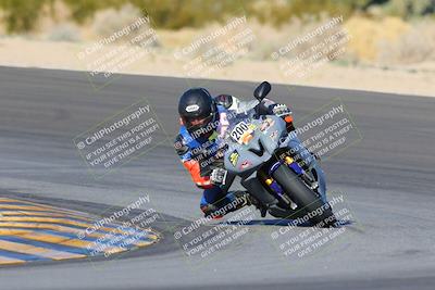 media/Dec-18-2022-SoCal Trackdays (Sun) [[8099a50955]]/Turn 10 (140pm)/